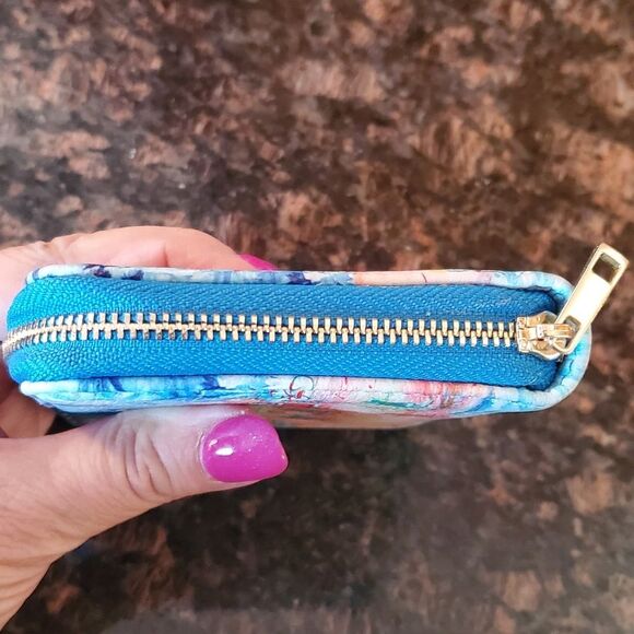 Leoma Lovegrove - Wallet - Picture 4 of 9